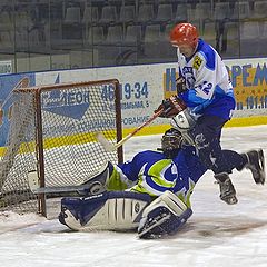 фото "Одной левой"