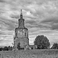 фото "The old church"