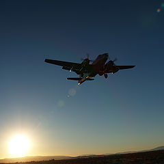 фото "Dusk-Landing==-Fox-Field"