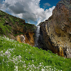 photo "A small mountain waterfall"