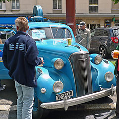 photo "Car collector's dream - to have beer with friends"