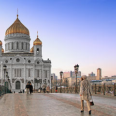 фото "О девушке на  Патриаршем мосту..."