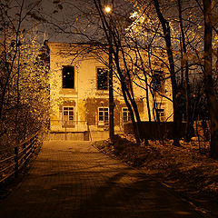 photo "Night. an old house"