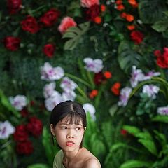 фото "girl and flower"