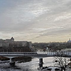 фото "Восьмой месяц без друзей...."