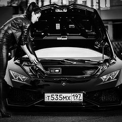 photo "Daniela and Lamborghini Huracan BW"