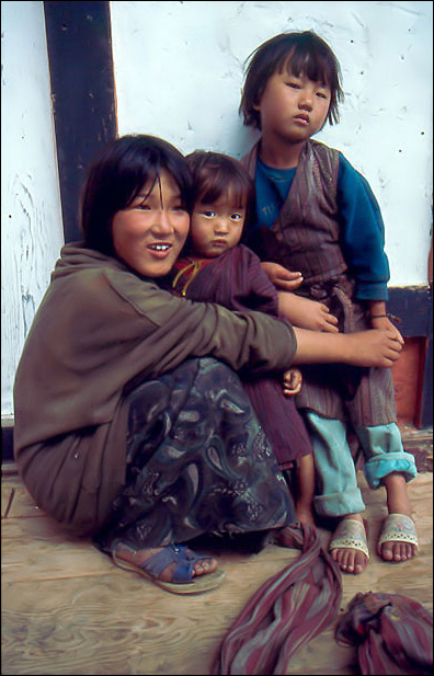 фото "Girls from Bhutan" метки: путешествия, портрет, Азия, дети