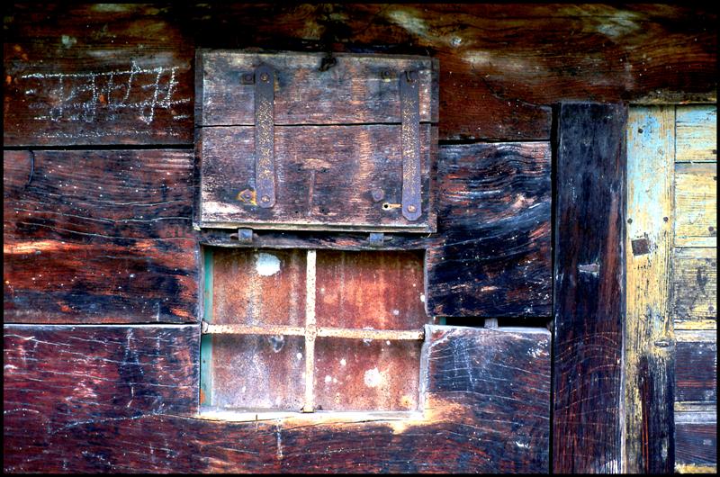 photo "Wooden wall II" tags: abstract, reporting, 