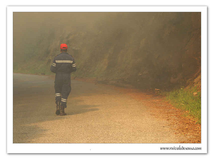 photo "Fireman" tags: misc., 