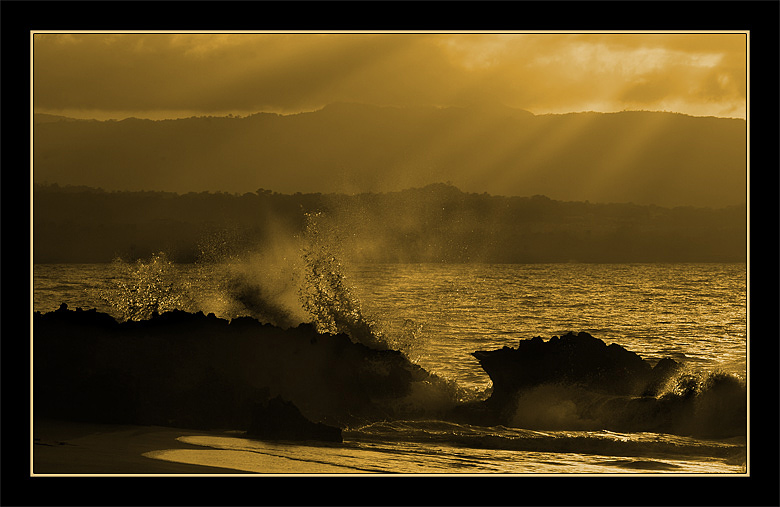 photo "Tha Wave" tags: landscape, sunset, water