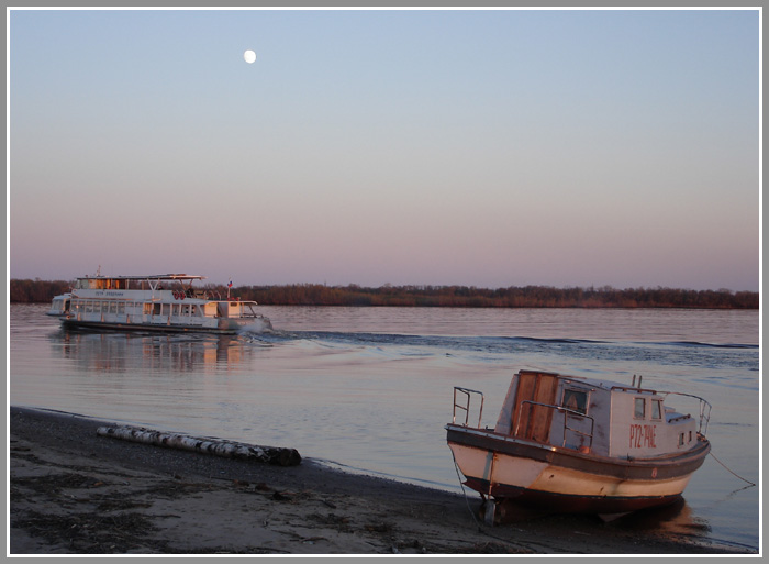 photo "Evening motoboat." tags: landscape, water