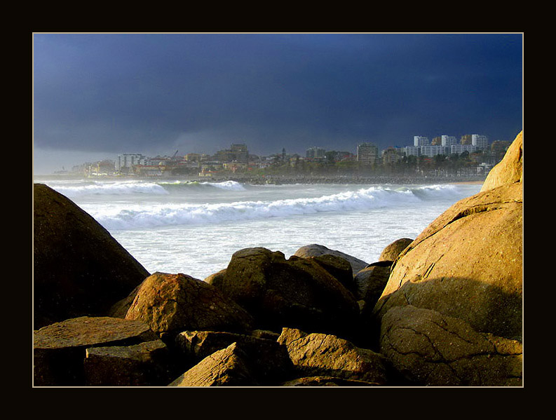 фото "light beyond rocks" метки: пейзаж, вода