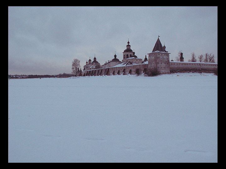 photo "Cloudy winter day in Kirillov" tags: landscape, winter