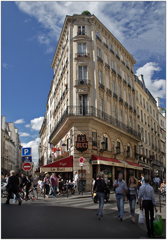 photo "LE BUCI - a house - the ship in Paris" tags: architecture, travel, landscape, Europe