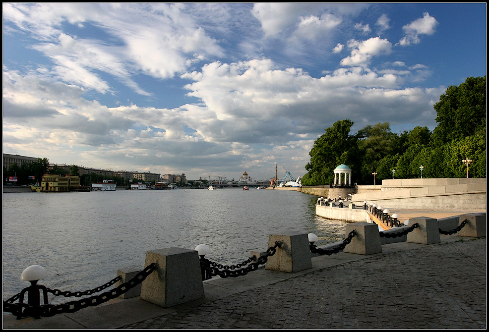 photo "embankment. Moscow" tags: , 