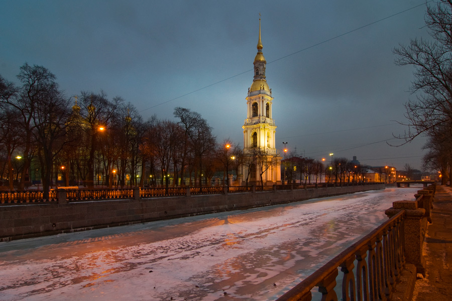 Никольский собор в Санкт Петербурге зимой