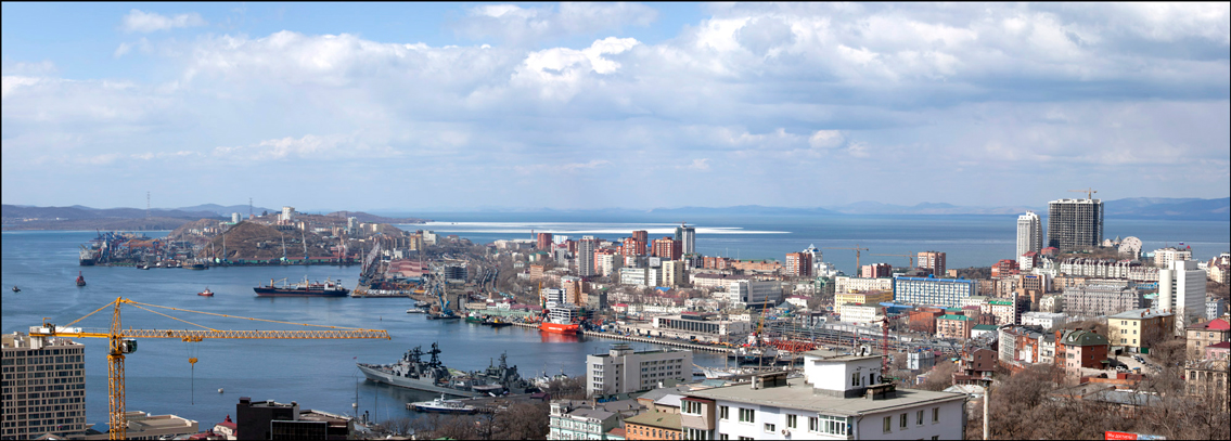 photo "***" tags: landscape, city, panoramic, sea, spring, сопки