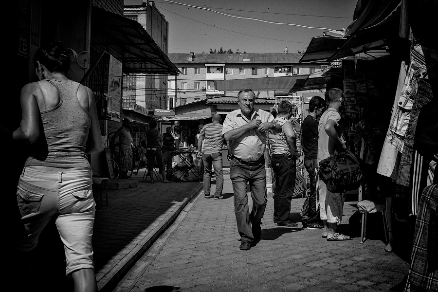 photo "***" tags: genre, street, people, Город