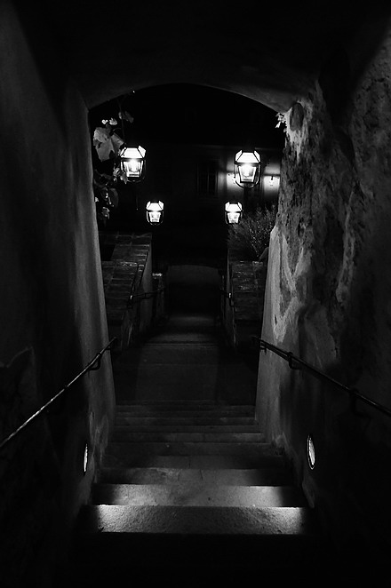 фото "Ночная атмосфера-29" метки: черно-белые, Prag, Praha, Прага