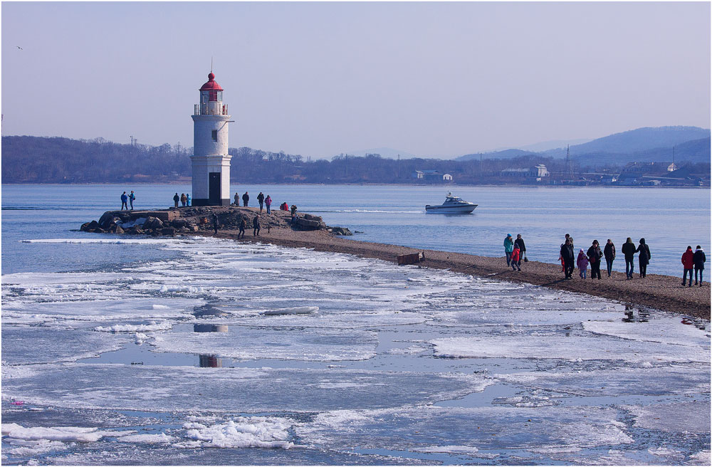 photo "***" tags: landscape, sea, spring, катера