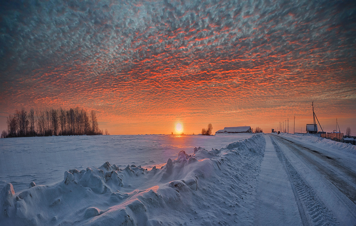 photo "***" tags: landscape, road, sunset, village, winter