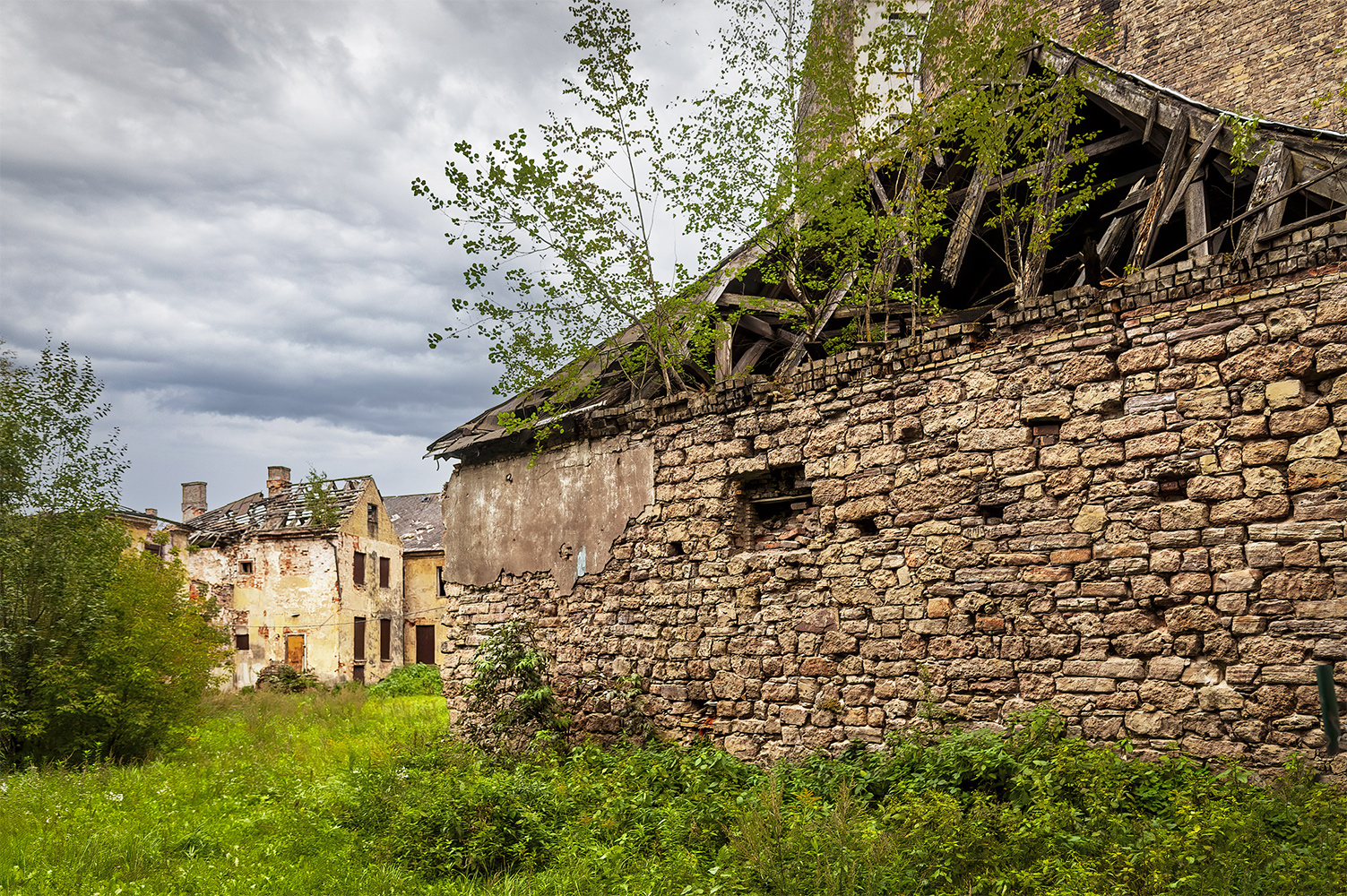 photo "At Old Riga" tags: architecture, 